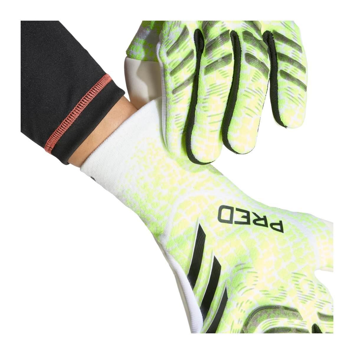 Adidas Predator Pro Guanti Portiere