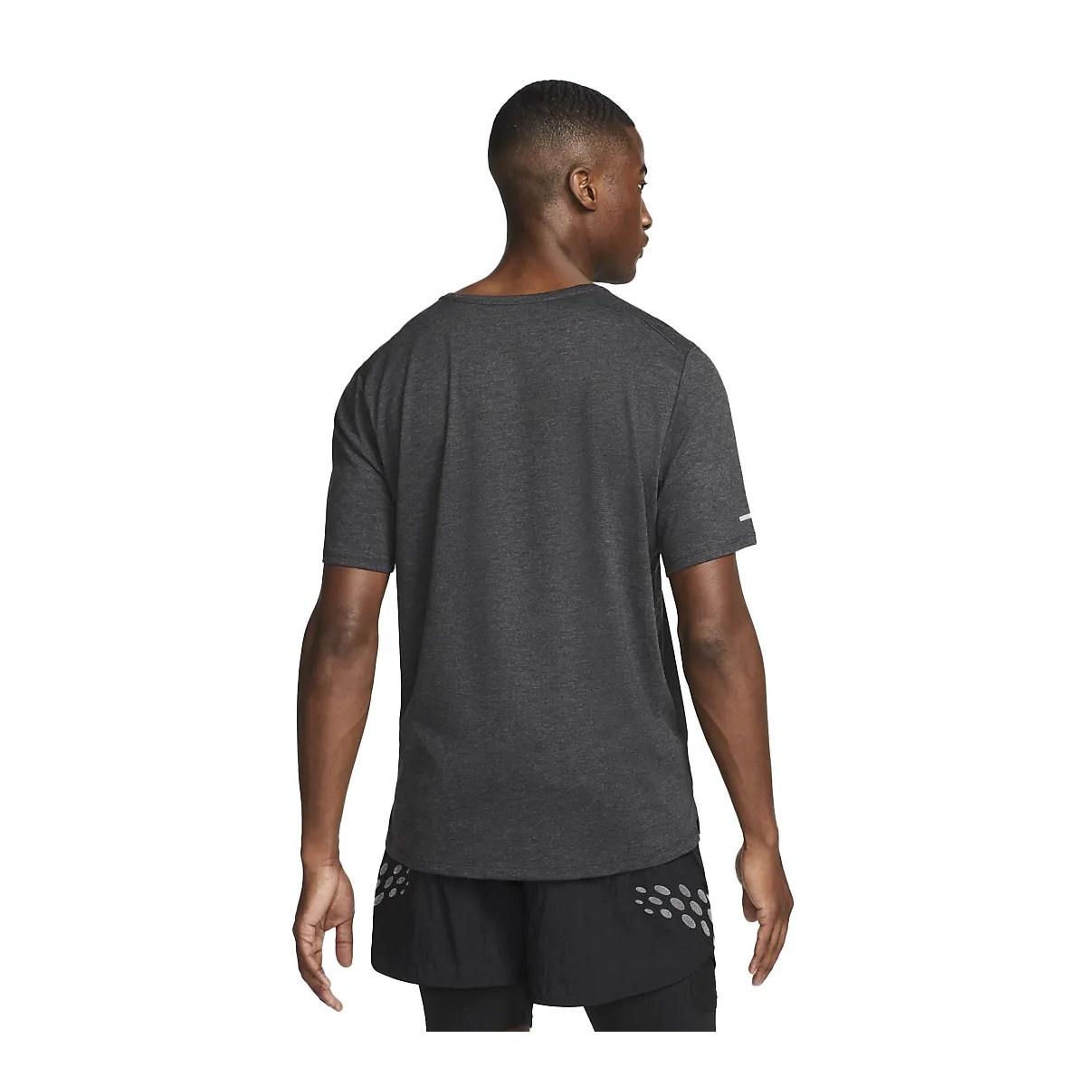 T-SHIRT RUNNING UOMOSWOOSH RUN DIVISION -  Black Heather/Reflective Silver