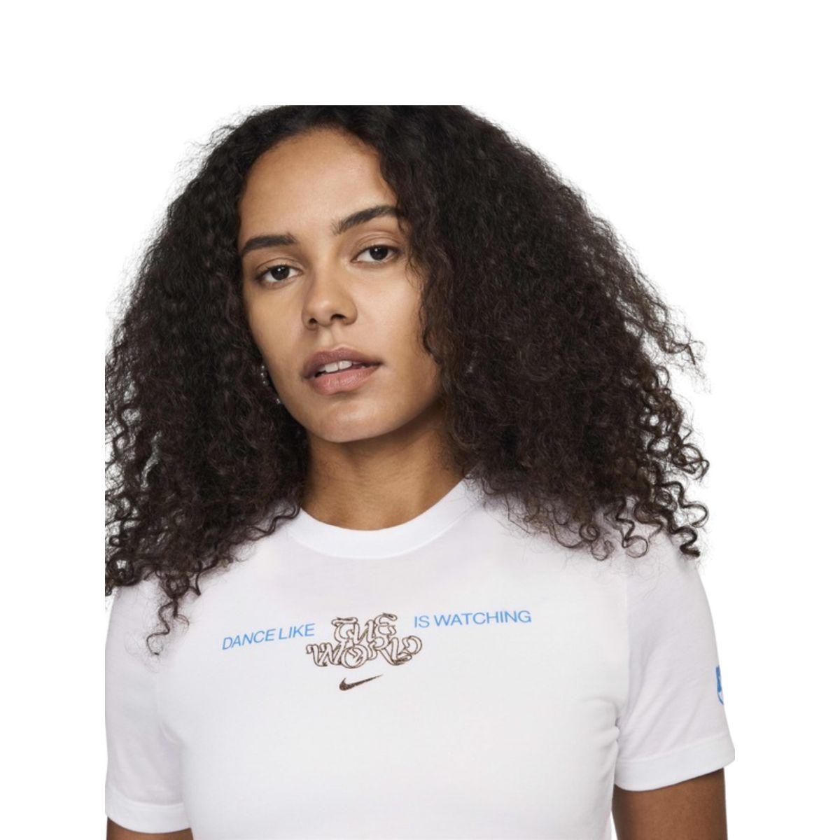 Nike Sportswear Women's Short-Sleeve T-Shirt Crop