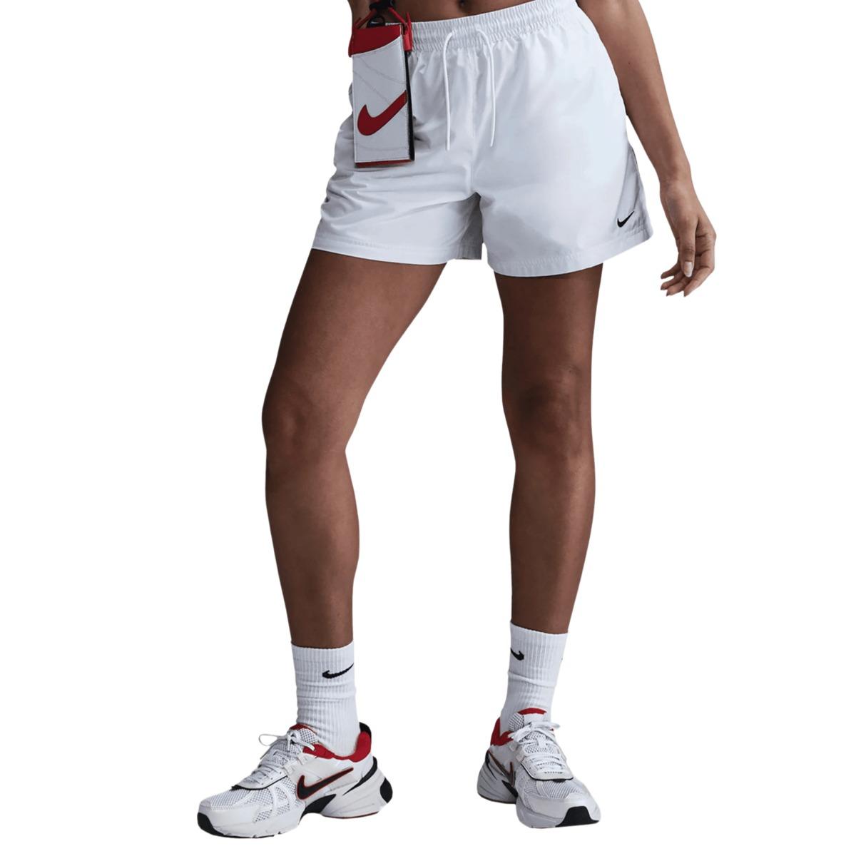 Nike Essentials Pantaloncini Donna